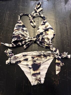 RACHEL Rachel Roy Abstract Print Tie-Side Bikini in White, Black, Yellow